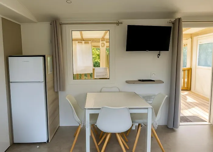 La Océane Avec Piscine, à Pied Hébergement de vacances